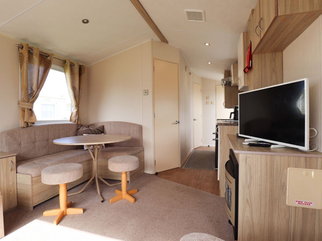 The Seafront Cosy Caravan
