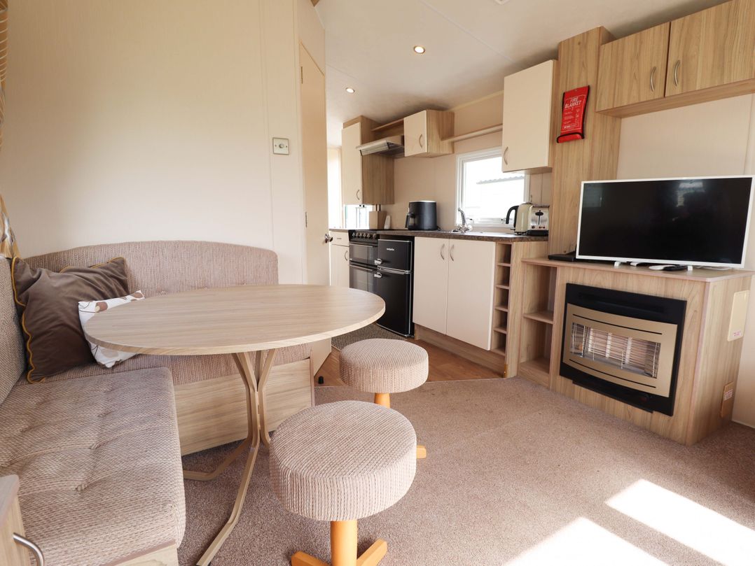 The Seafront Cosy Caravan