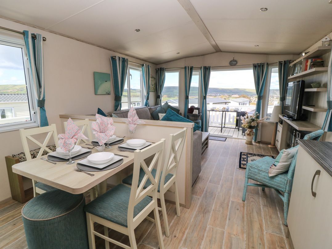 Swanny View 36