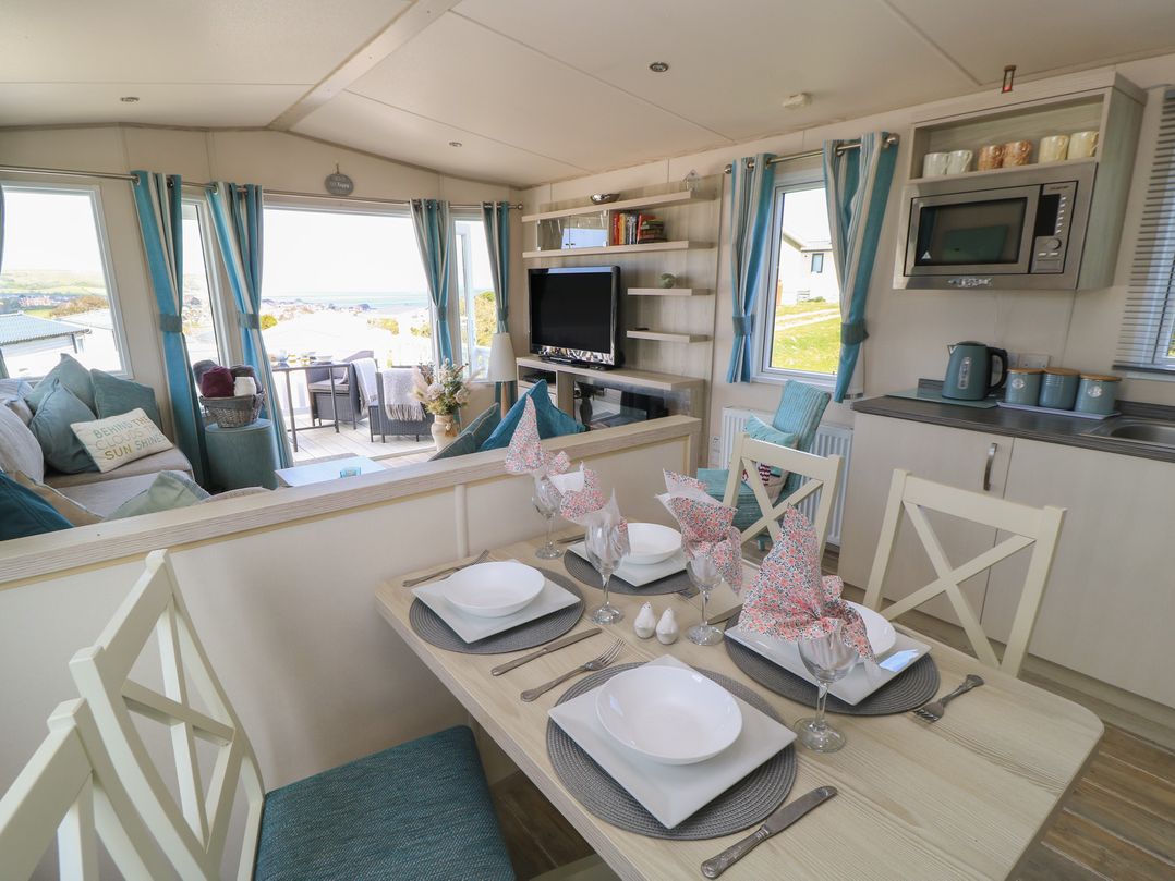 Swanny View 36