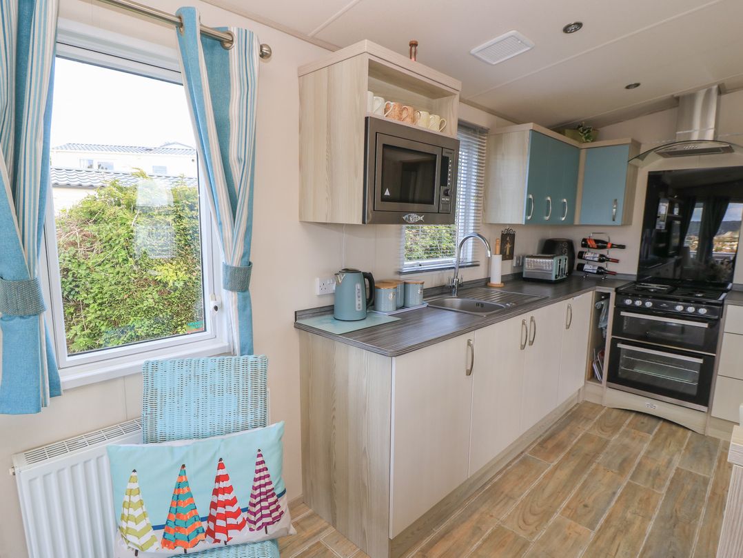 Swanny View 36