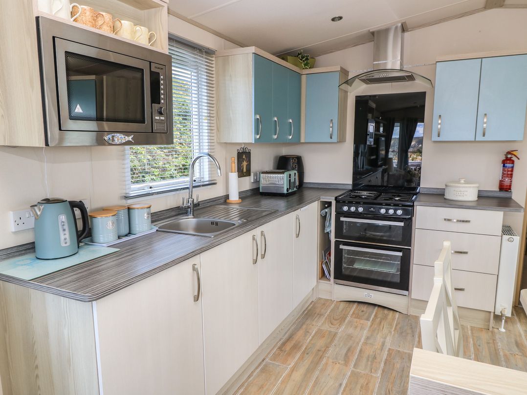 Swanny View 36