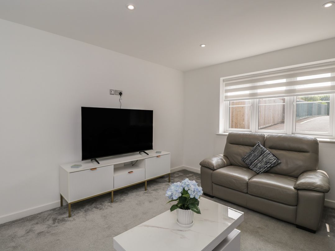 1 Brunel  Court