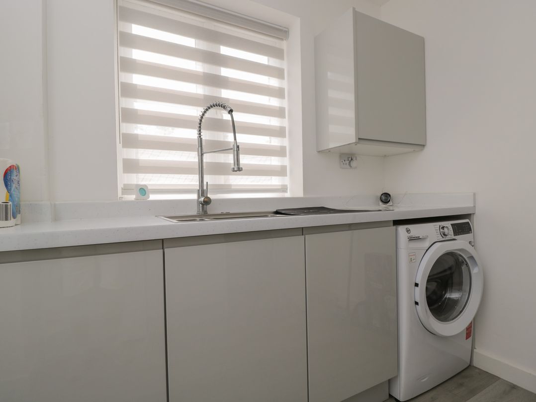 1 Brunel  Court