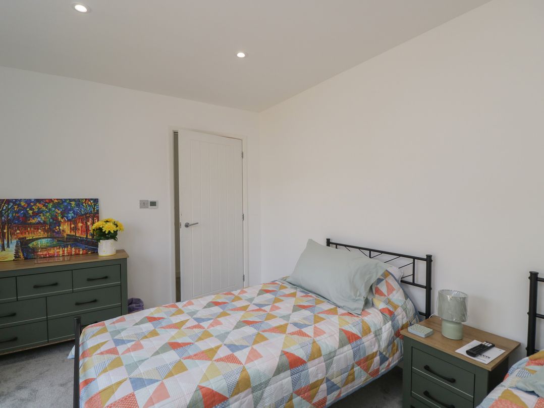 1 Brunel  Court
