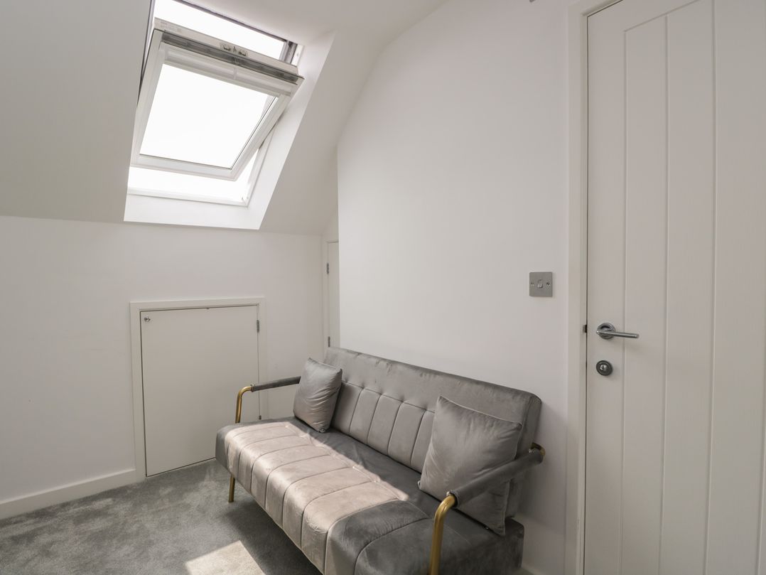 1 Brunel  Court