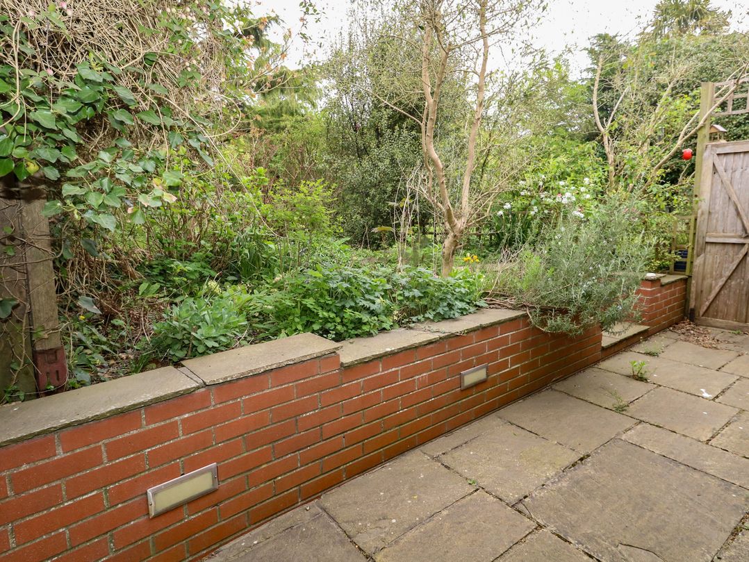 MIllmead House Annex