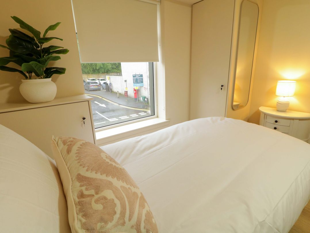 Suite 33A