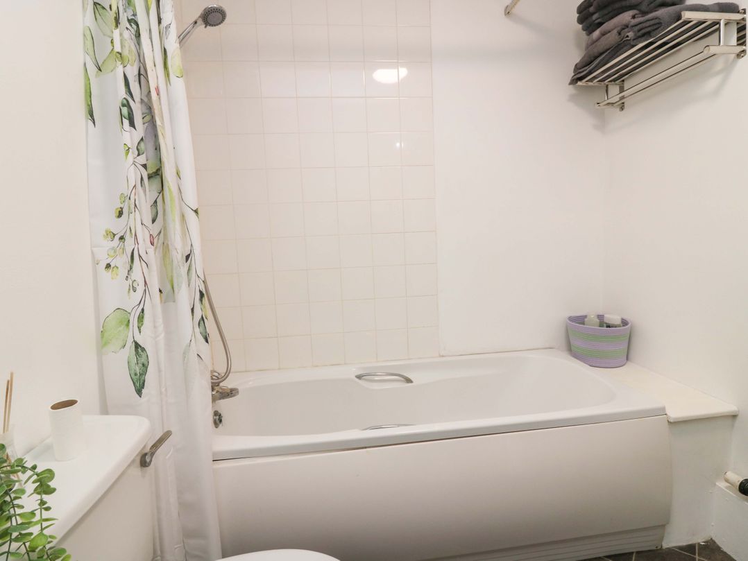 Apartment 2