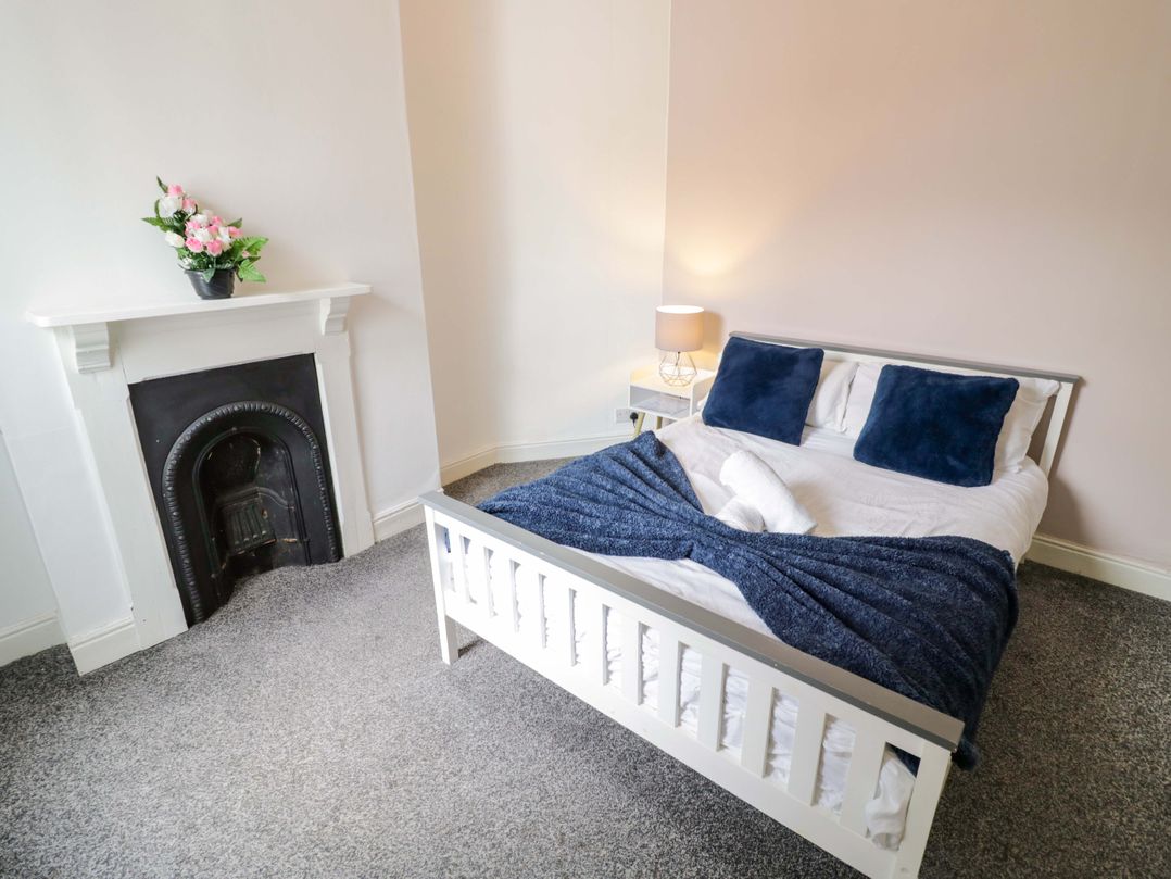 1C Highfield Road