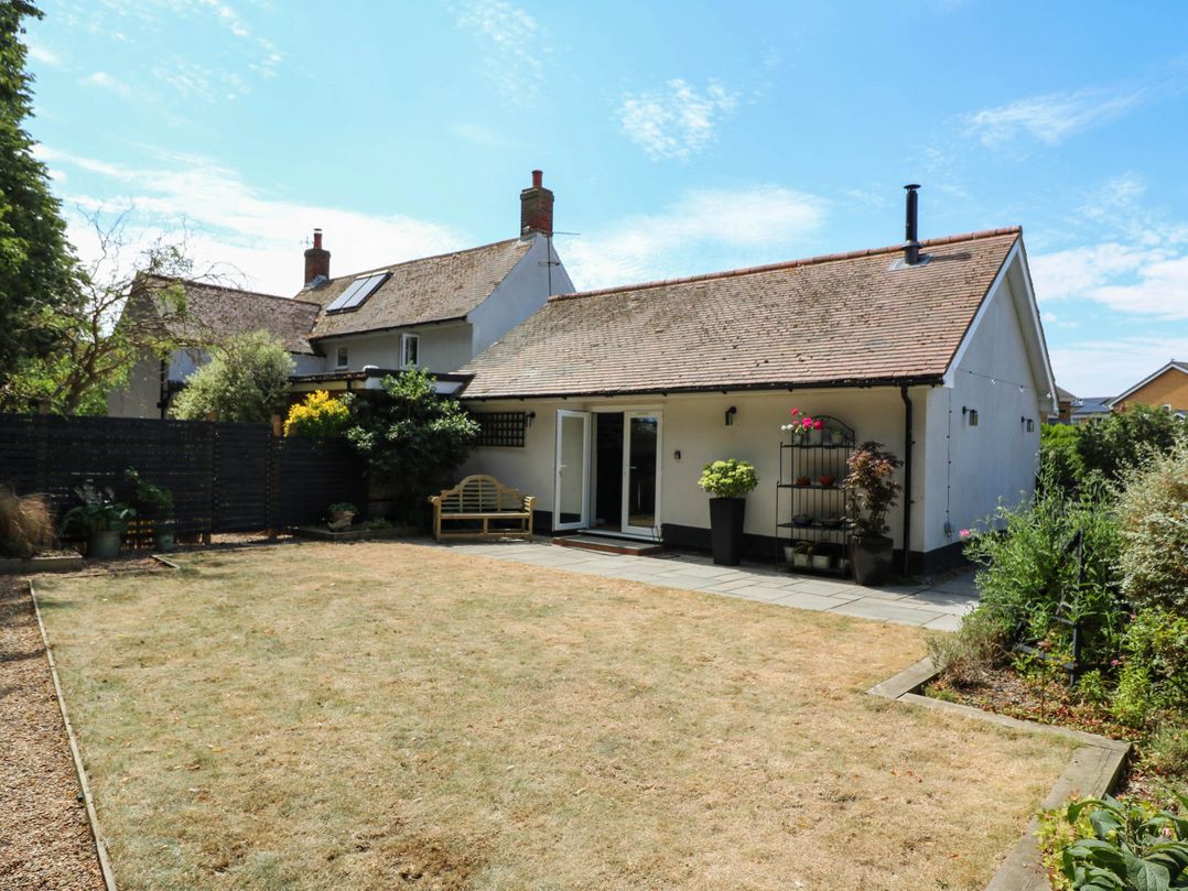 The Annexe @ Shotley Cottage
