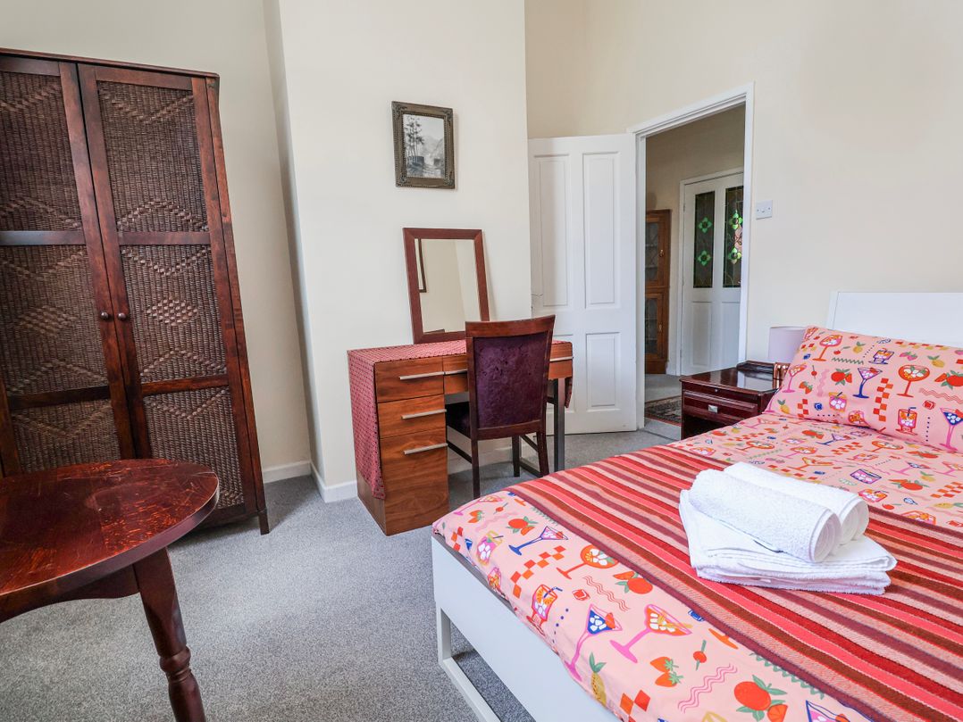 The Georgian Apartment