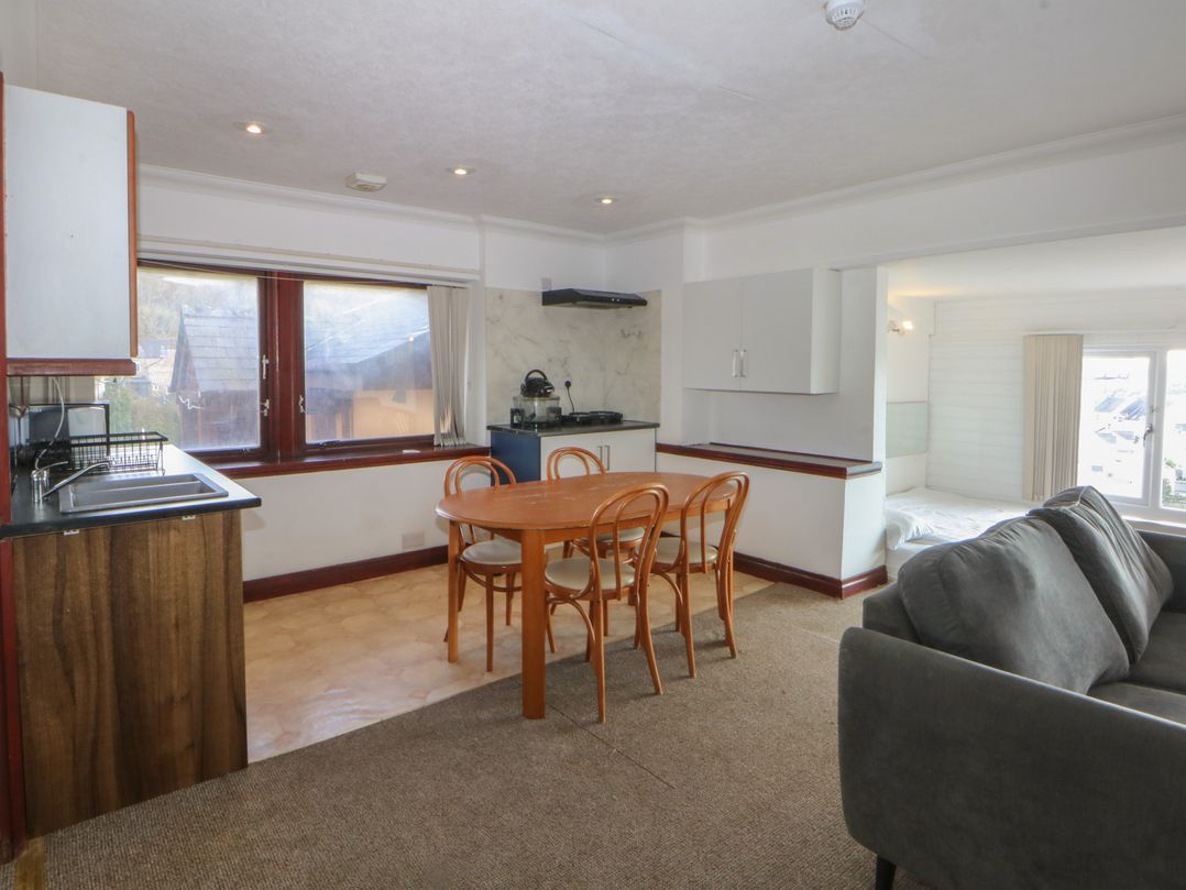 Seaview Apartment 5