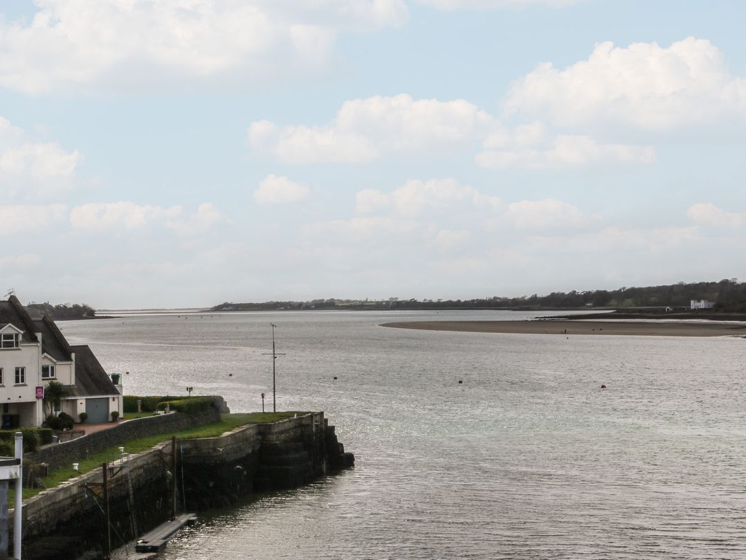 Seaview Apartment 5