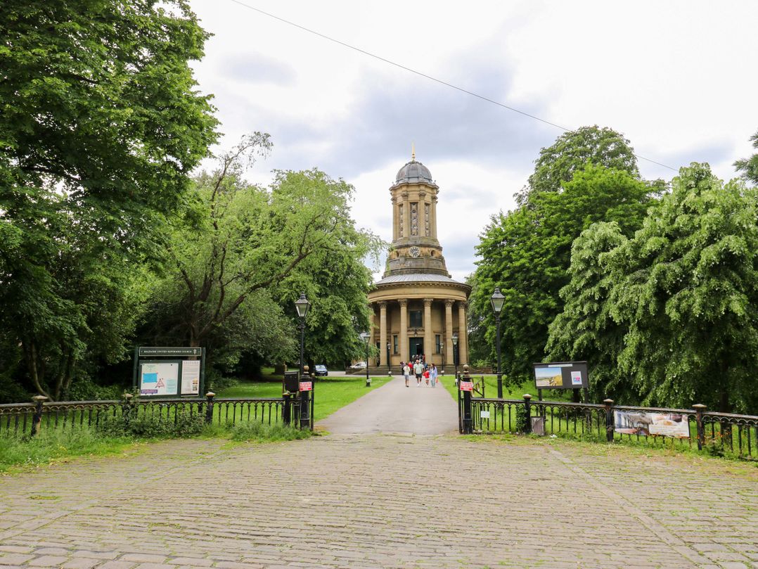 Saltaire House