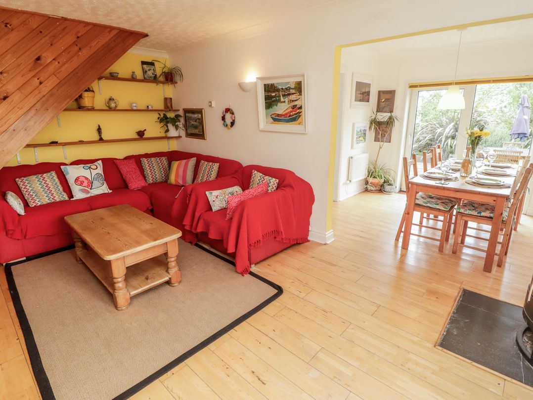 1 Rosemount Garden Villas
