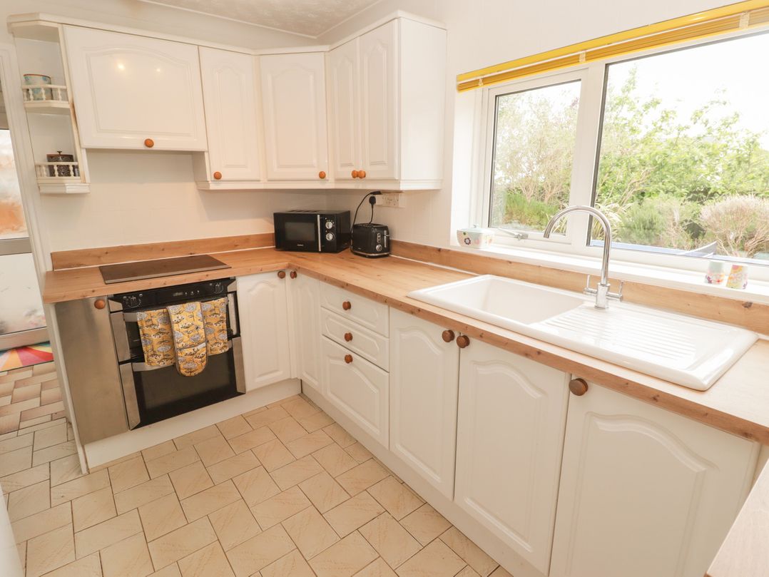 1 Rosemount Garden Villas