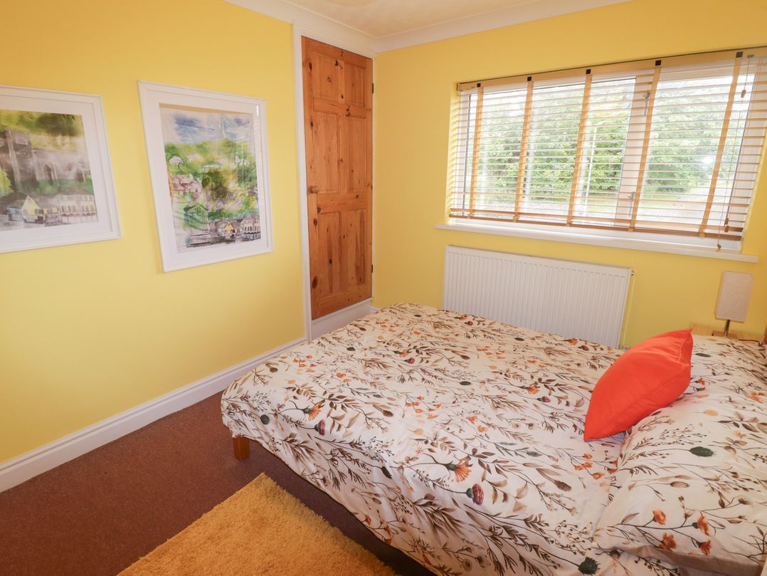 1 Rosemount Garden Villas