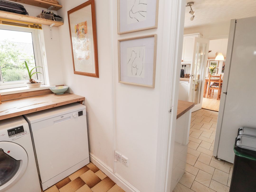 1 Rosemount Garden Villas