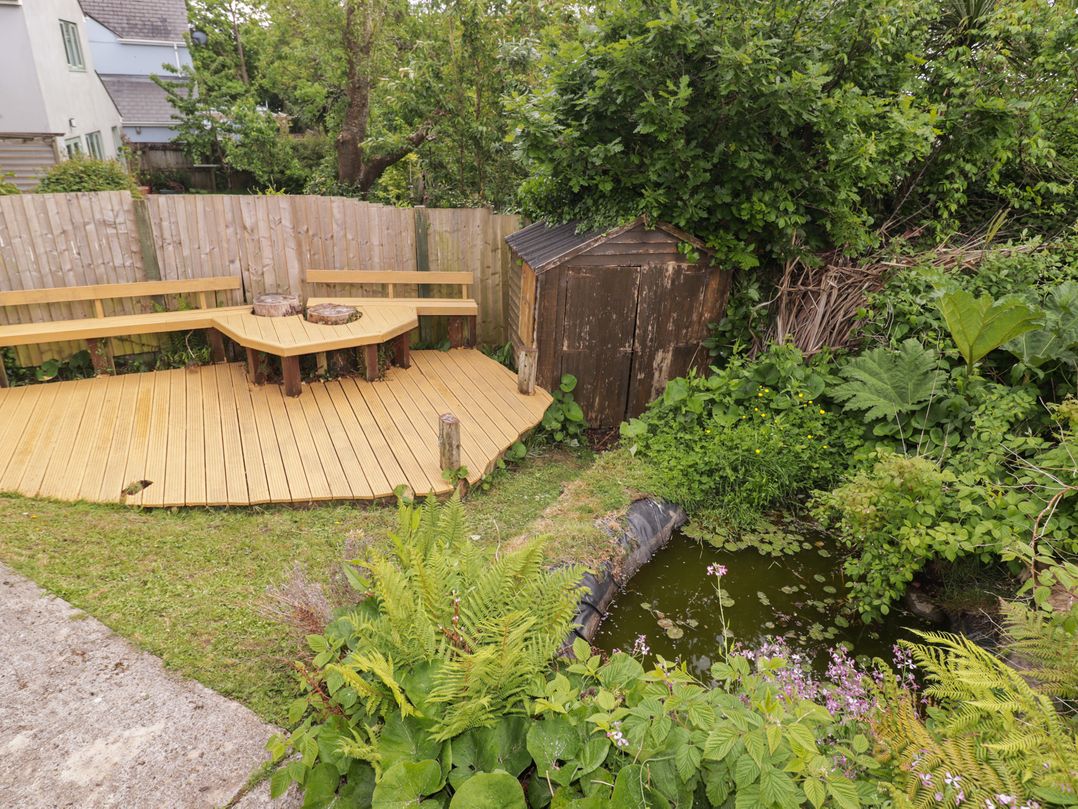 1 Rosemount Garden Villas