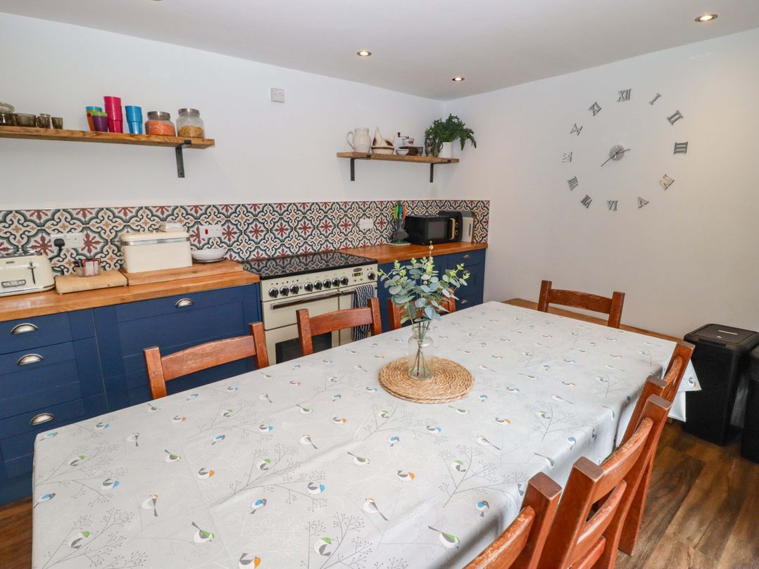 8 Millmoor Farm Cottage