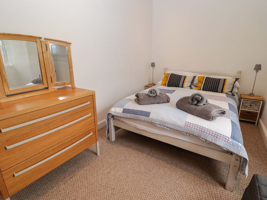 8 Millmoor Farm Cottage