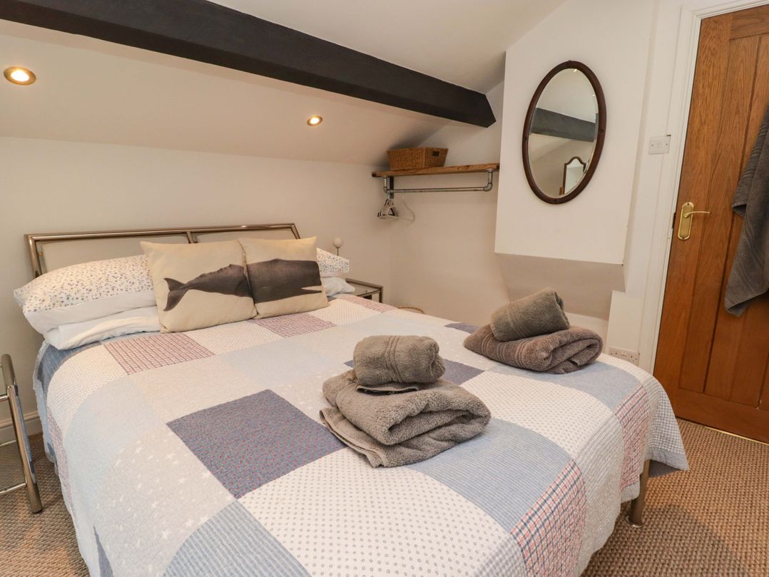 8 Millmoor Farm Cottage