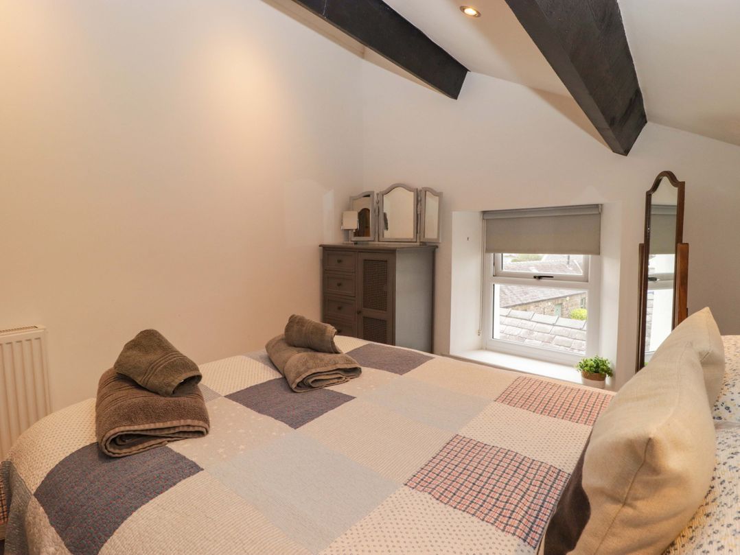 8 Millmoor Farm Cottage