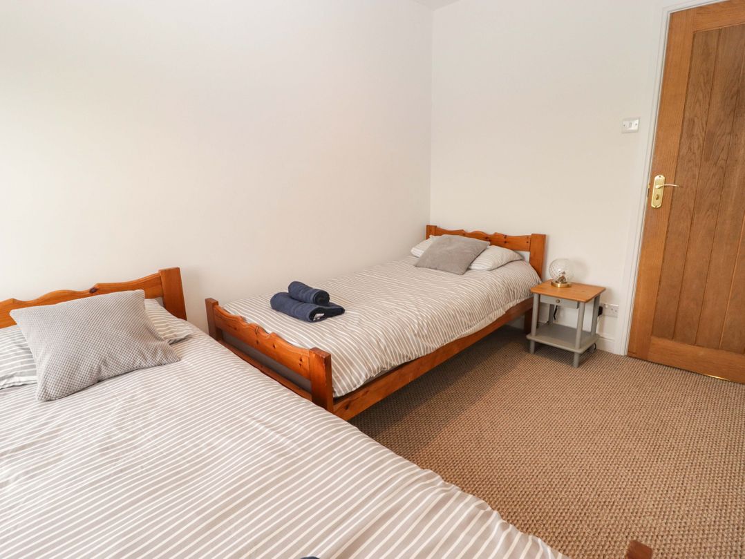 8 Millmoor Farm Cottage