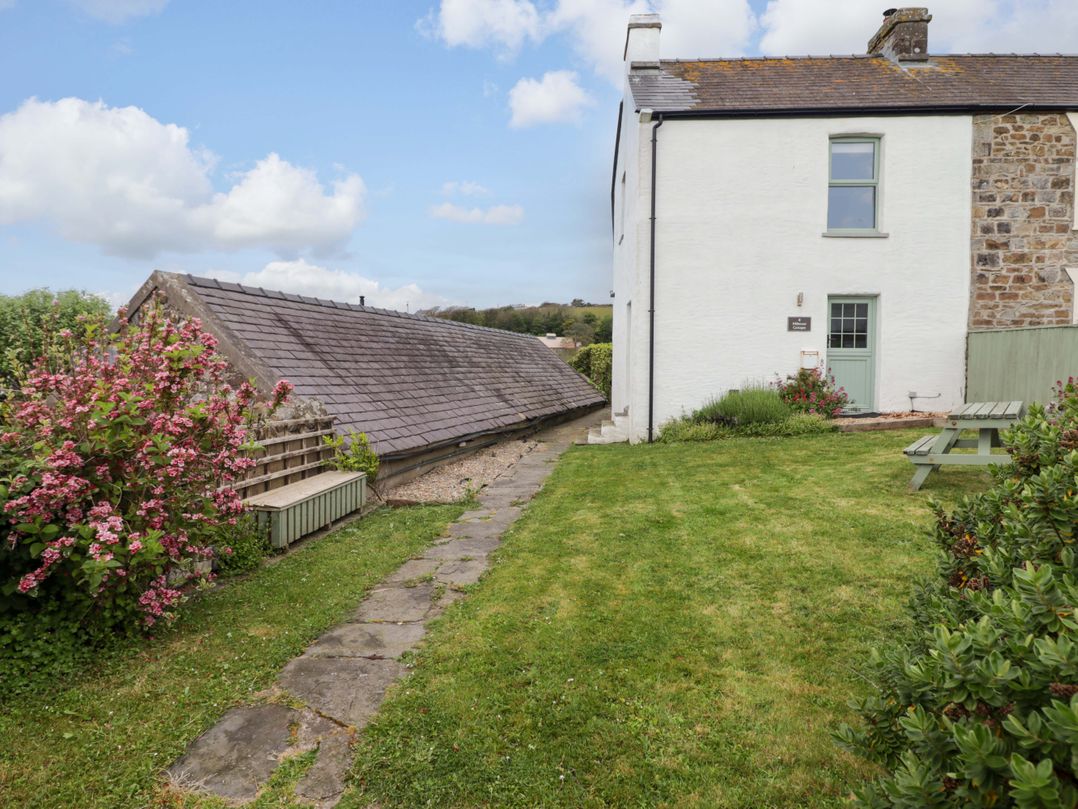 8 Millmoor Farm Cottage