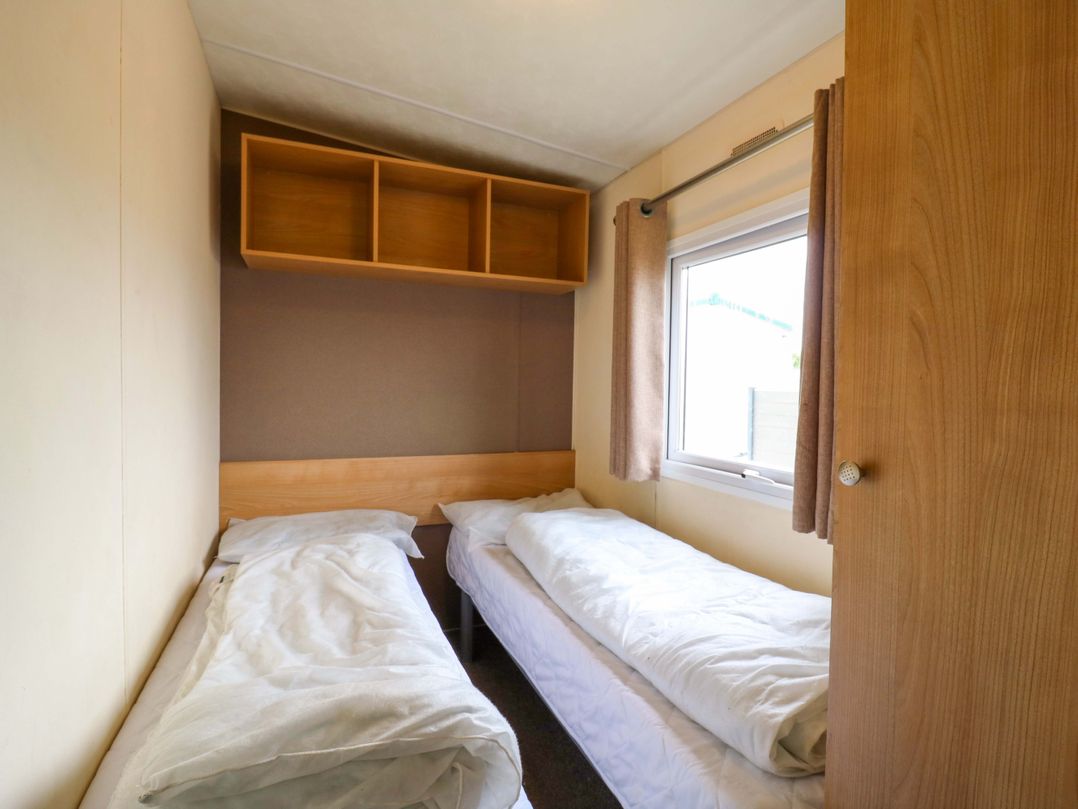 Caravan 102 seawick
