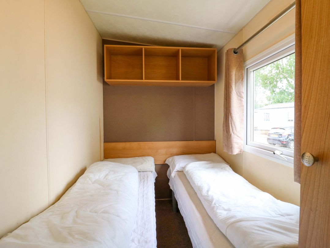 Caravan 102 seawick