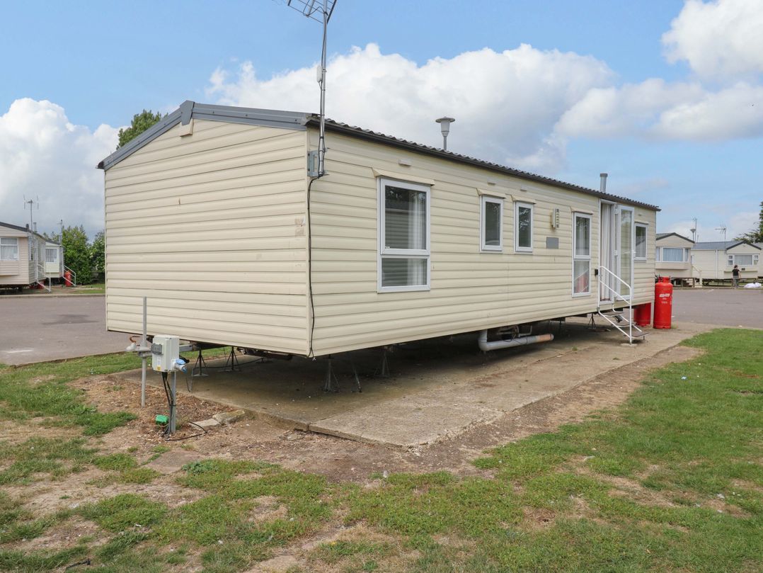 Caravan 102 seawick
