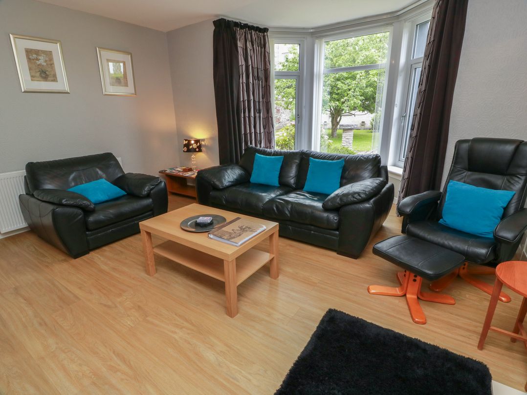 1 St. Catherines Cottages
