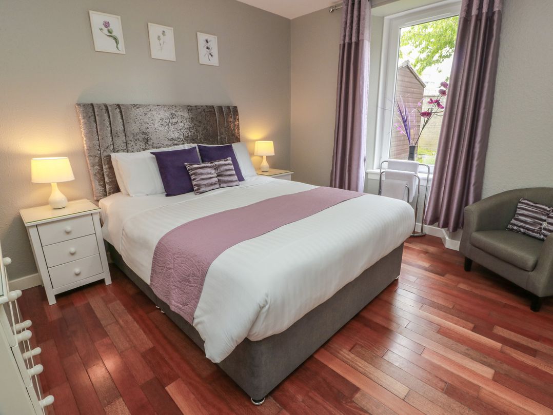 1 St. Catherines Cottages