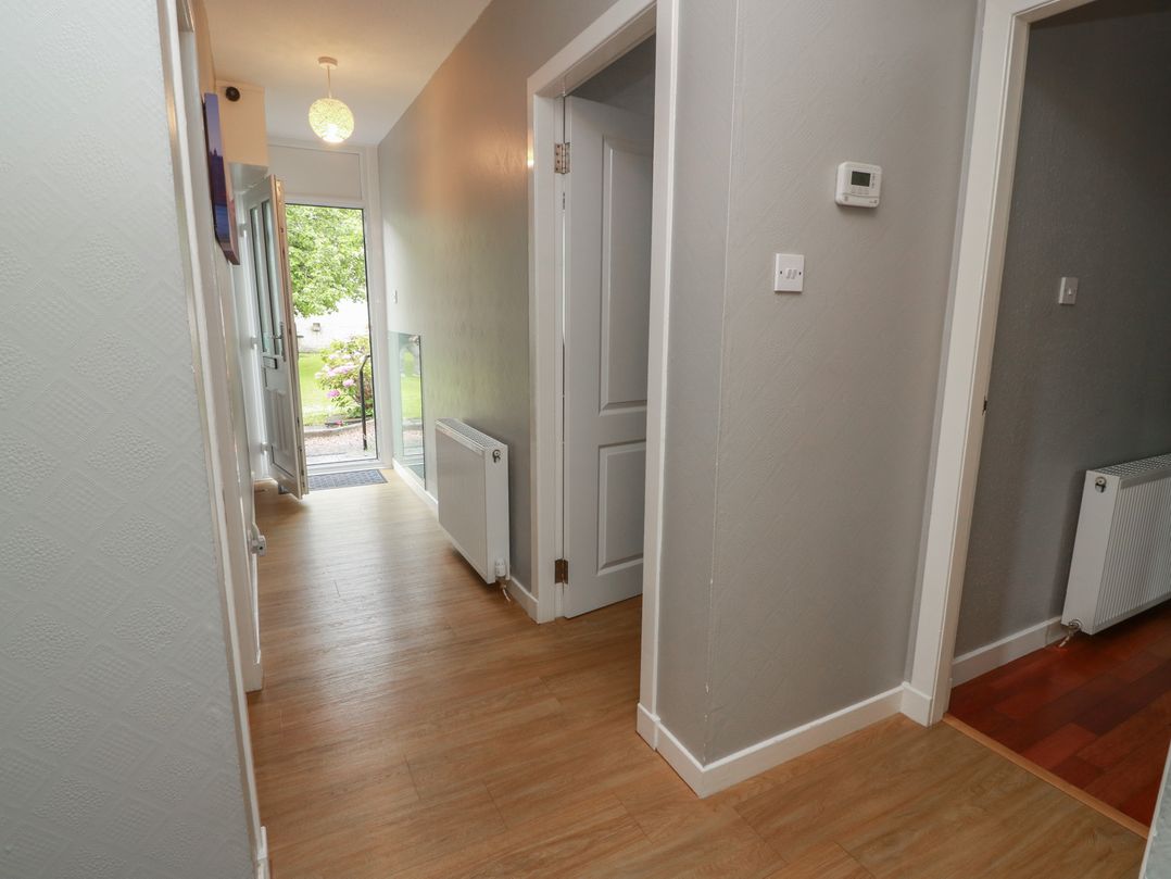 1 St. Catherines Cottages