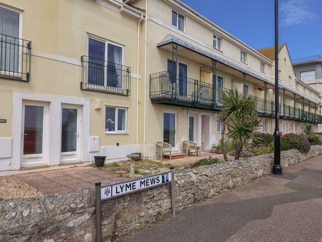 2 Lyme Mews
