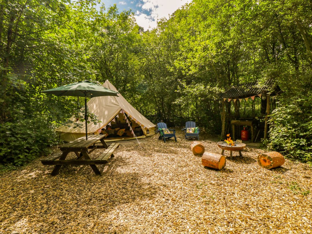 Jungle Bell Tent