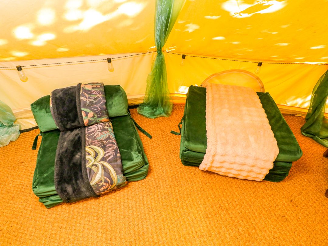 Jungle Bell Tent