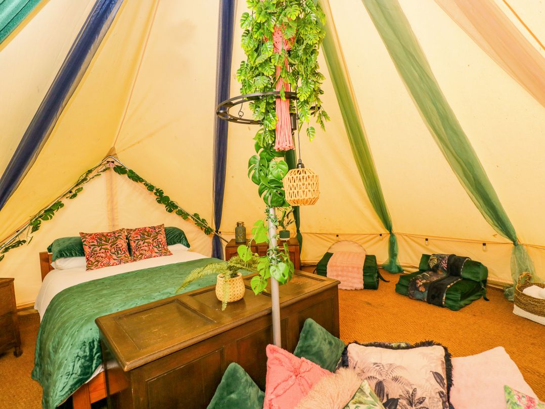 Jungle Bell Tent