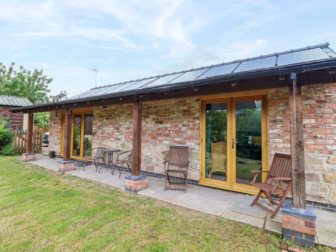 Henlle Home Farm