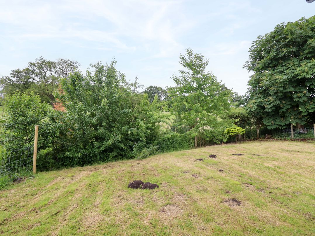 Henlle Home Farm