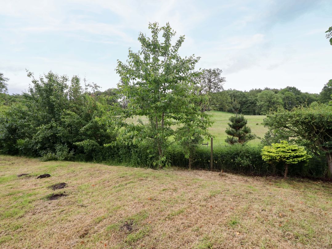Henlle Home Farm