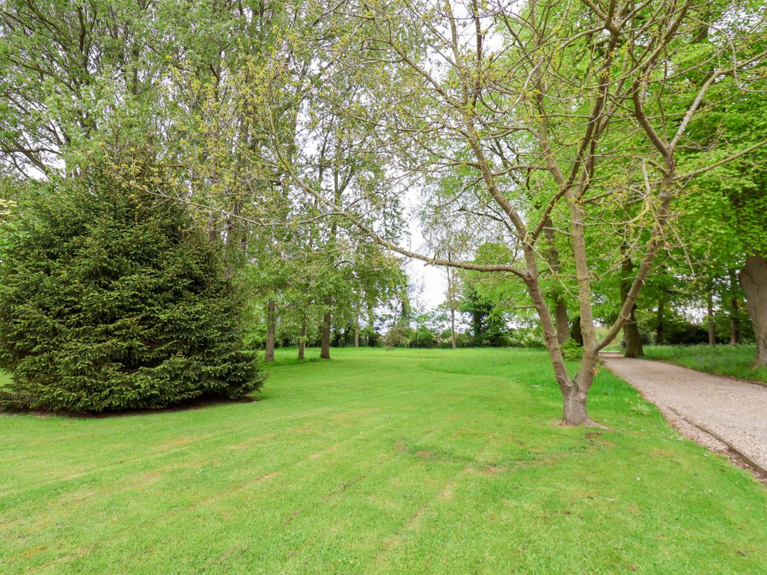 The Gardener's Cottage, Low Hall