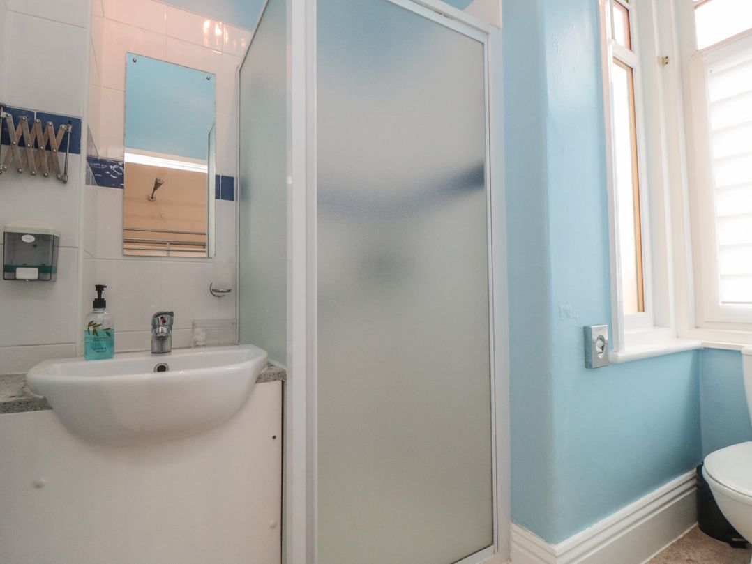 Meltham Guest House