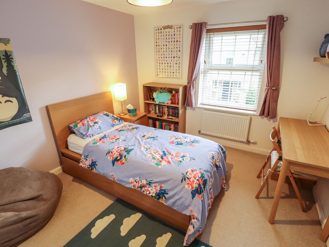 26 Otho Way