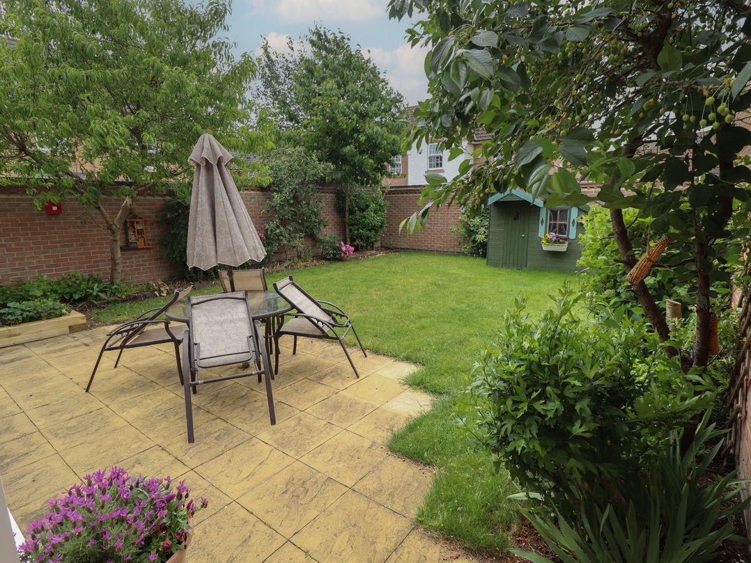 26 Otho Way