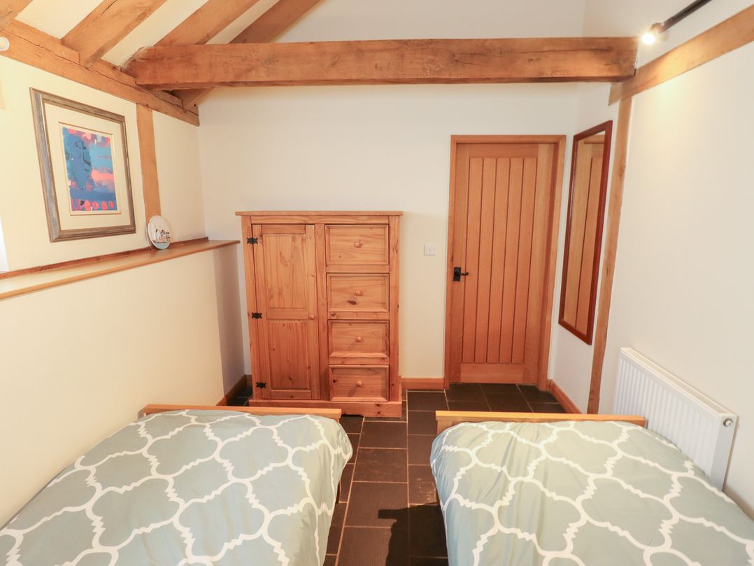 3b Hideaways