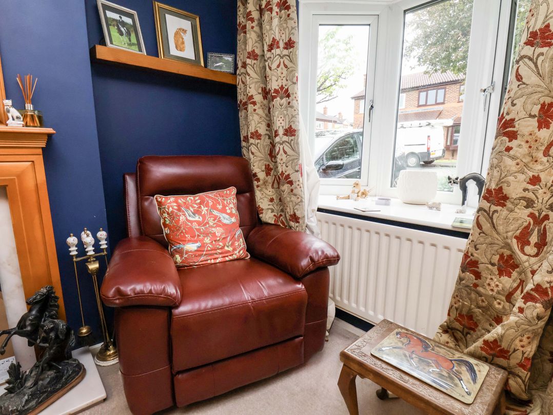 7 Crestbrooke