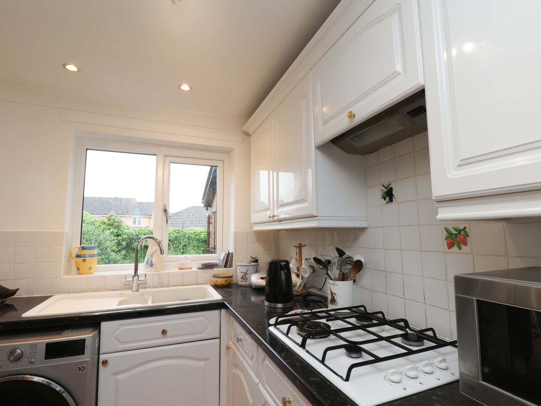 7 Crestbrooke